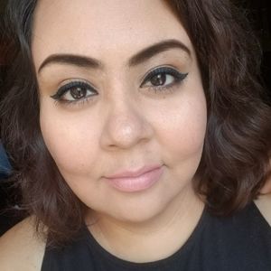 Meet your Posher, Janet